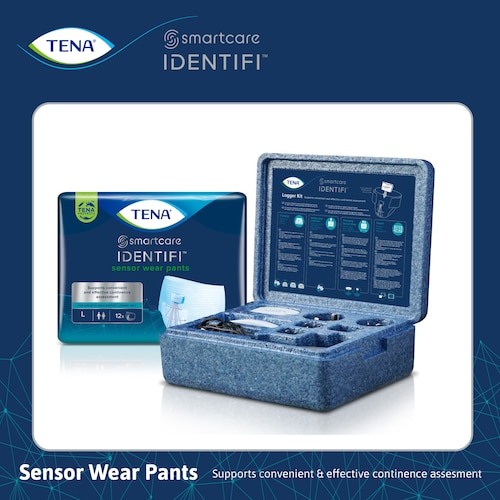 TENA SmartCare Identifi Logger Kit met een verpakking van TENA Sensor Wear Pants