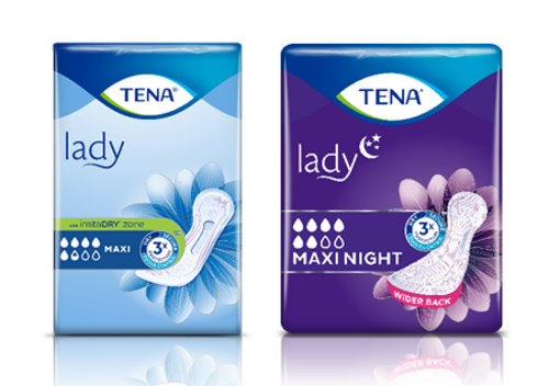 Dvě balení inkontinenčních vložek na modrém pozadí: TENA Lady Maxi a TENA Lady Maxi Night