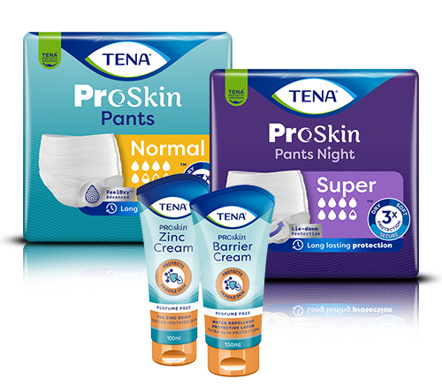 Opakowania TENA Pants normal, TENA ProSkin Pants na noc, TENA ProSkin Zinc Cream i TENA ProSkin Barrier Cream stojące obok siebie. Opakowania TENA Pants normal, TENA ProSkin Pants na noc, TENA ProSkin Zinc Cream i TENA ProSkin Barrier Cream stojące obok siebie.