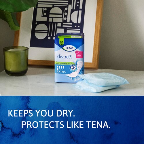 TENA Discreet – Holder deg tørr. Beskytter som TENA.