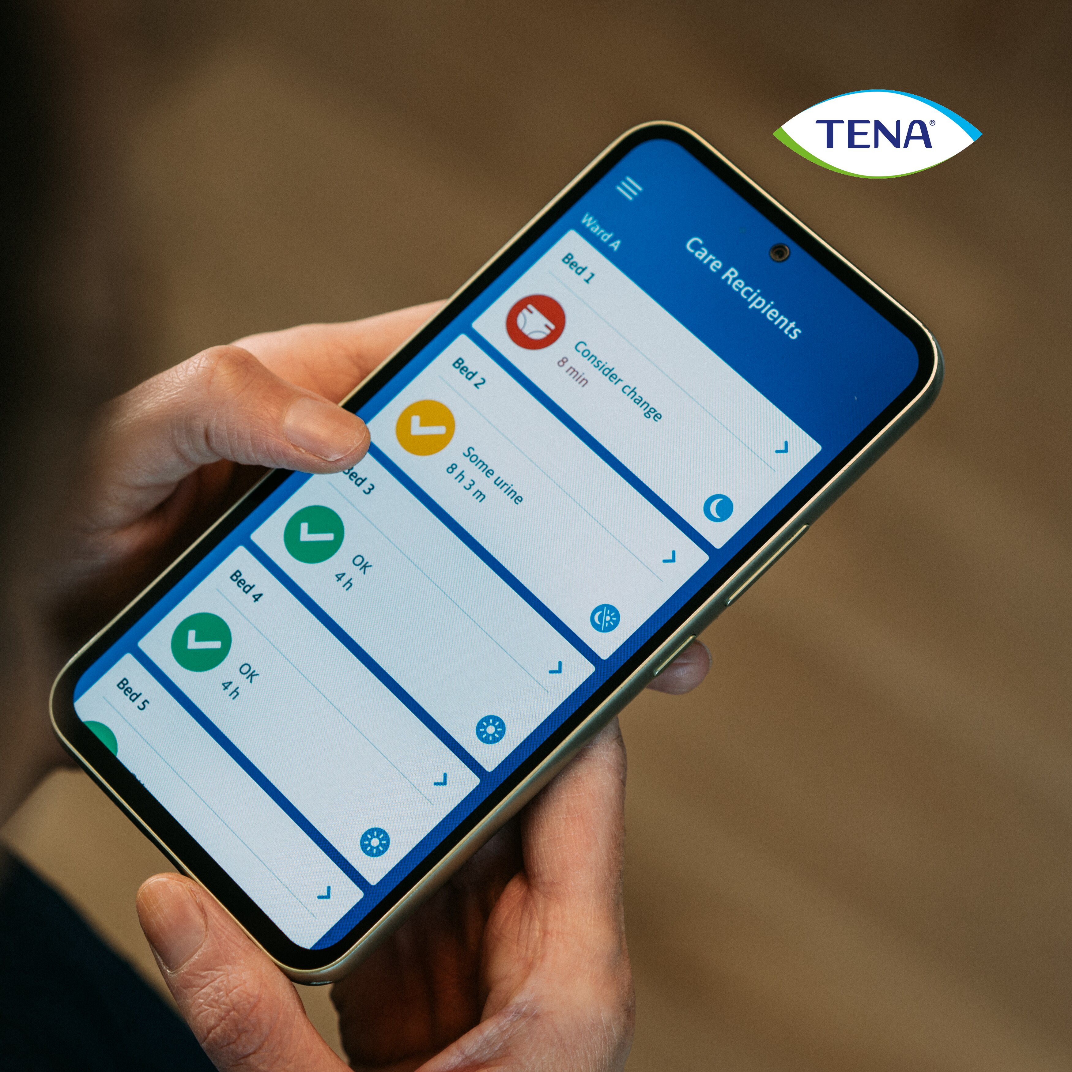 Optimaliseer het verbruik en minimaliseer ongewenst urineverlies met de TENA SmartCare Change Indicator™ App