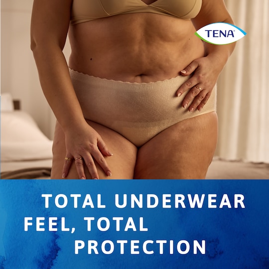 Femme portant des sous-vêtements TENA Silhouette offrant une protection totale