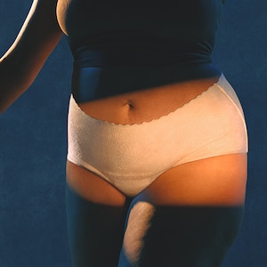 TENA Women Silhouette HW Creme