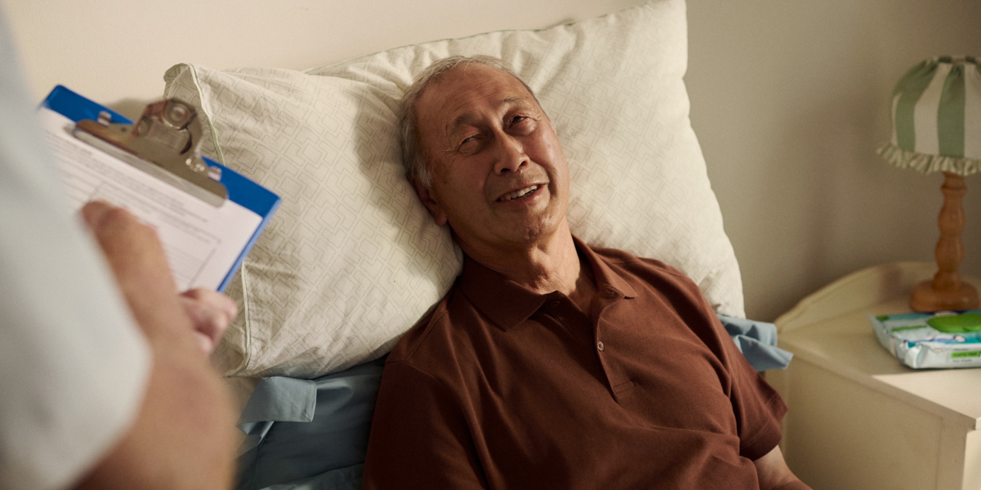 Übung: Beckenbodenlift im Liegen