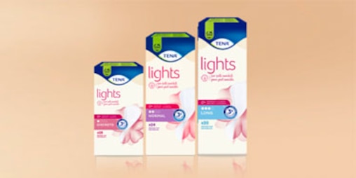 La gamma di prodotti Tena Lights dedicati alle donne