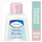 TENA Body Lotion ProSkin, une lotion corporelle au parfum frais en format bouteille à pompe 250 ml pratique