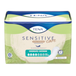 Vue de face d’un emballage de serviettes TENA Sensitive Care Extra Coverage<sup>MC</sup> à absorption moyenne longues